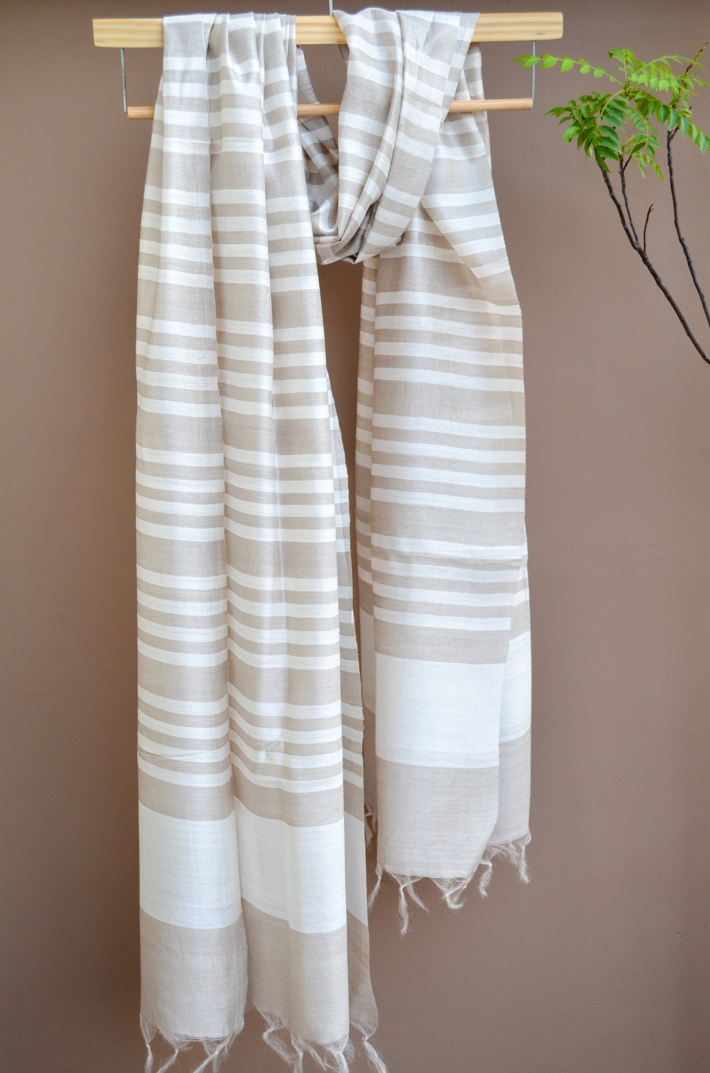 Unisex Gray Fine Striped Handwoven Cotton Silk Stole