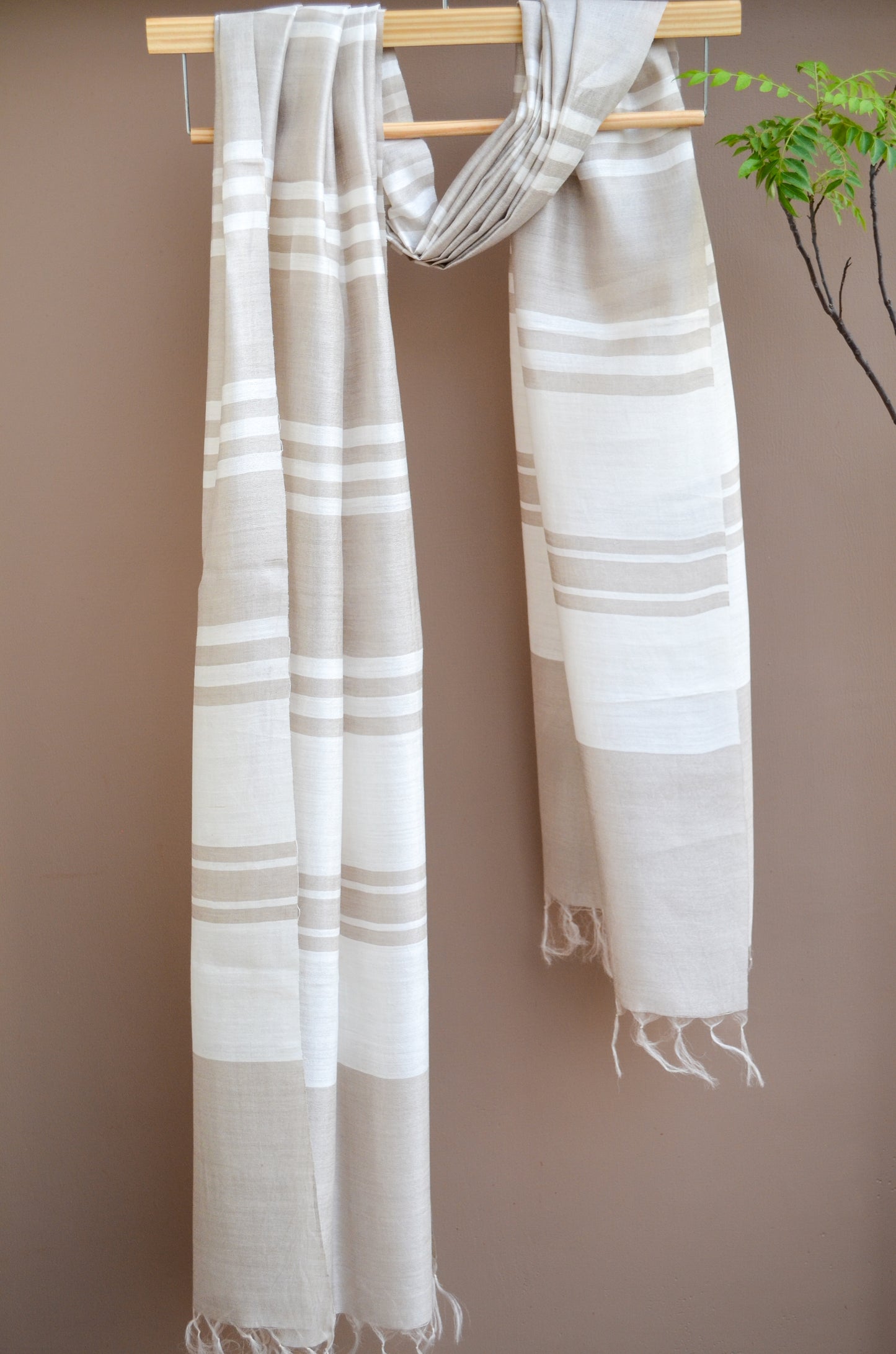 Unisex Gray Offbeat Striped Handwoven Cotton Silk Stole