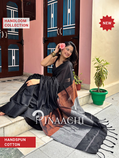 Pinaachi Svarna Handloom Classic Black Cotton Saree with Zari