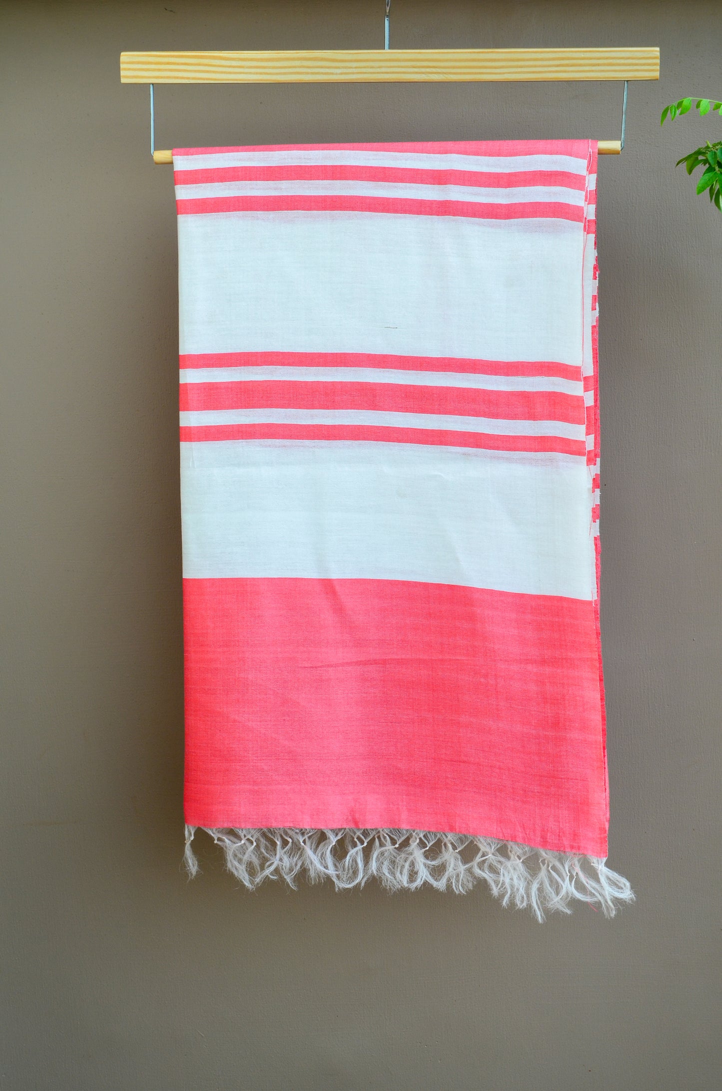Unisex Coral Pink Offbeat Striped Handwoven Cotton Silk Stole
