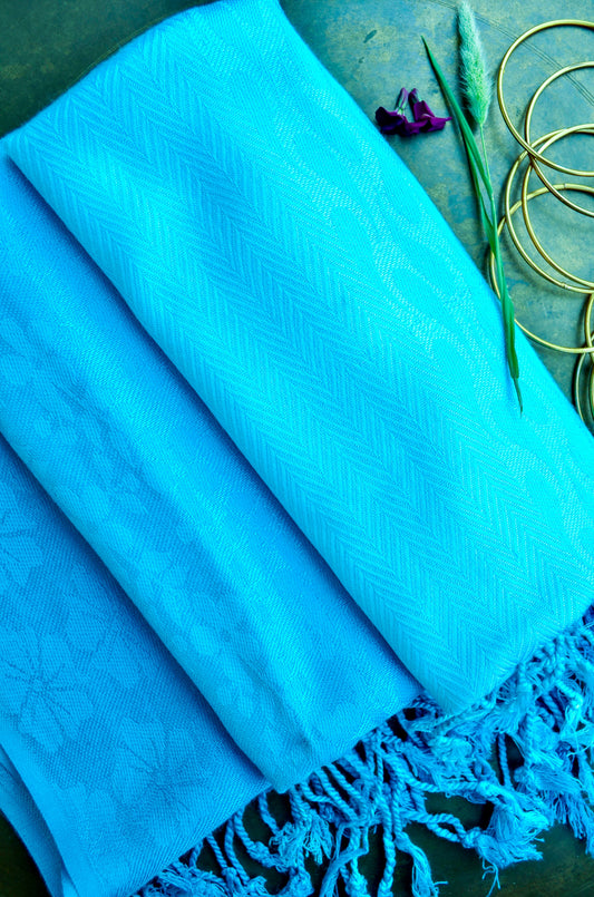 Pinaachi blue gradient jacquard stole with elegant texture and fringed edges
