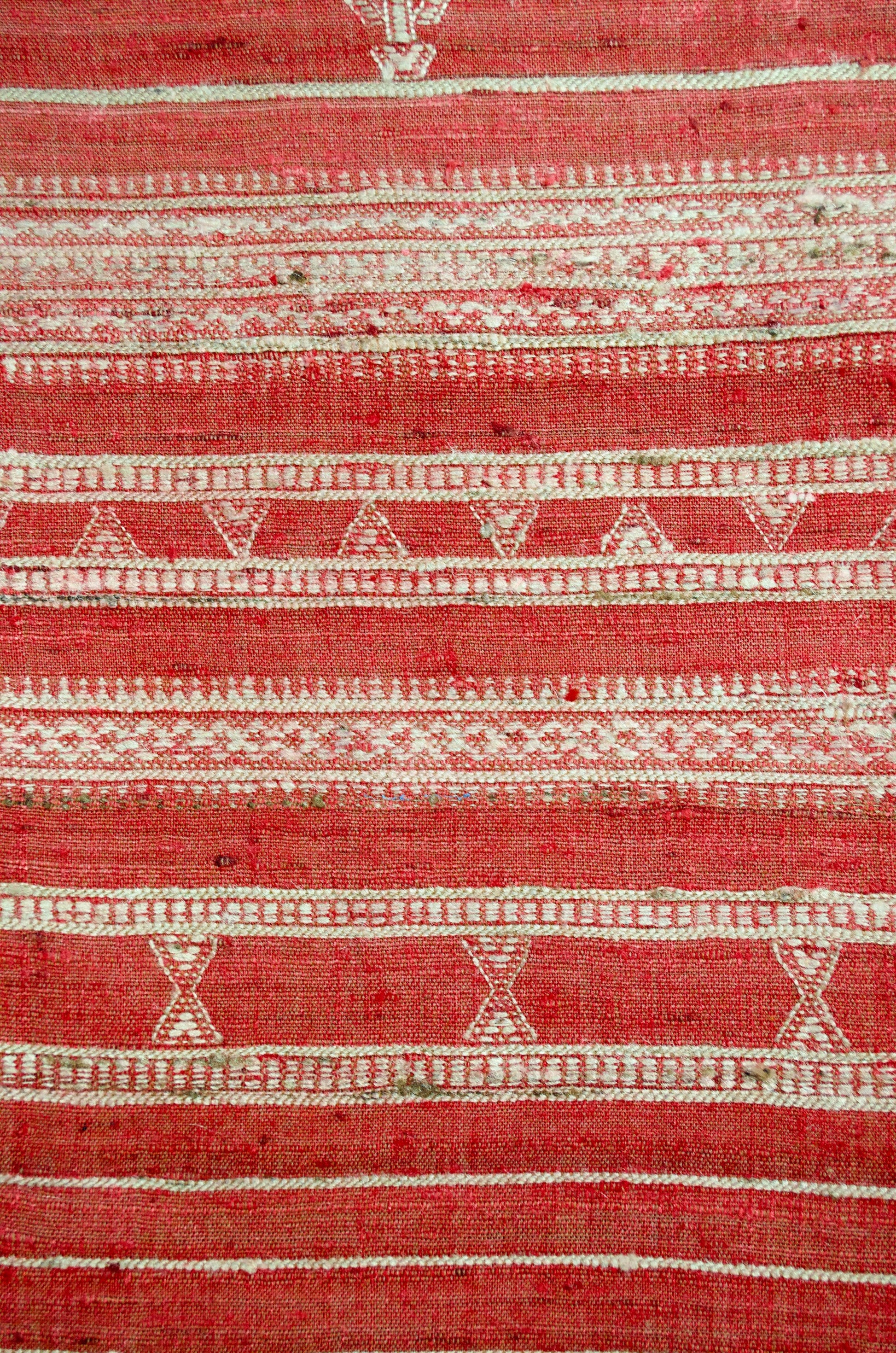 Handcrafted Merino wool Tasar silk stole with intricate red and white patterns