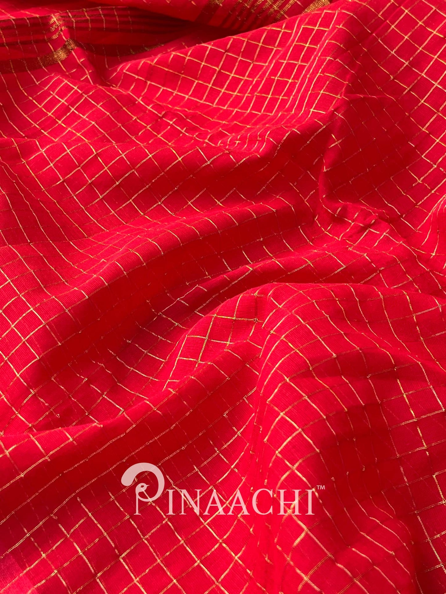 Pinaachi handloom red checked mulmul saree with golden grid pattern and soft fabric
